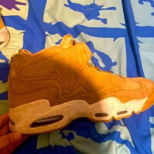 air max griffys tan mens 8.5